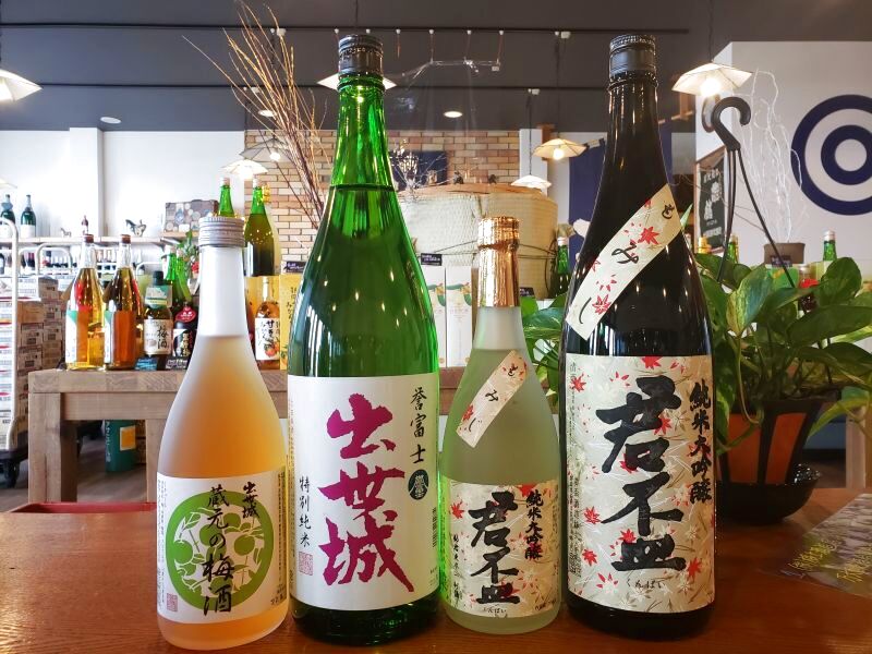 出世城 梅酒・君盃 もみじ純米大吟醸入荷いたしました😊💕💕